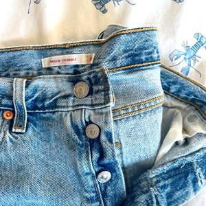 Levi’s Wedgie Straight Jeans